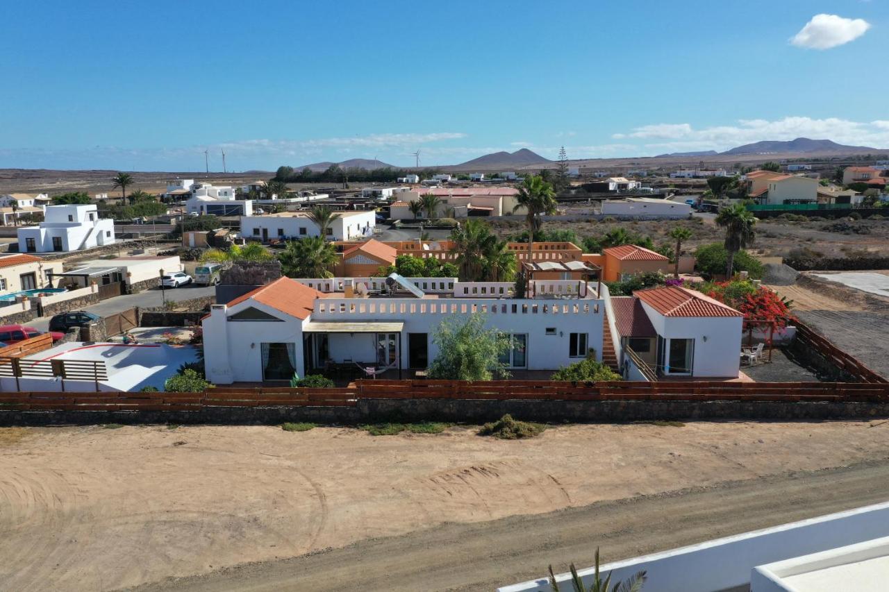 Bed and Breakfast Da Mata Kite&Surf House Lajares Esterno foto